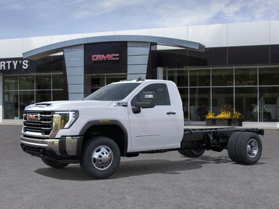 2026 GMC Sierra 3500 HD Chassis Cab Pro