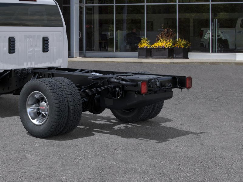 2026 GMC Sierra 3500 HD Chassis Cab Pro