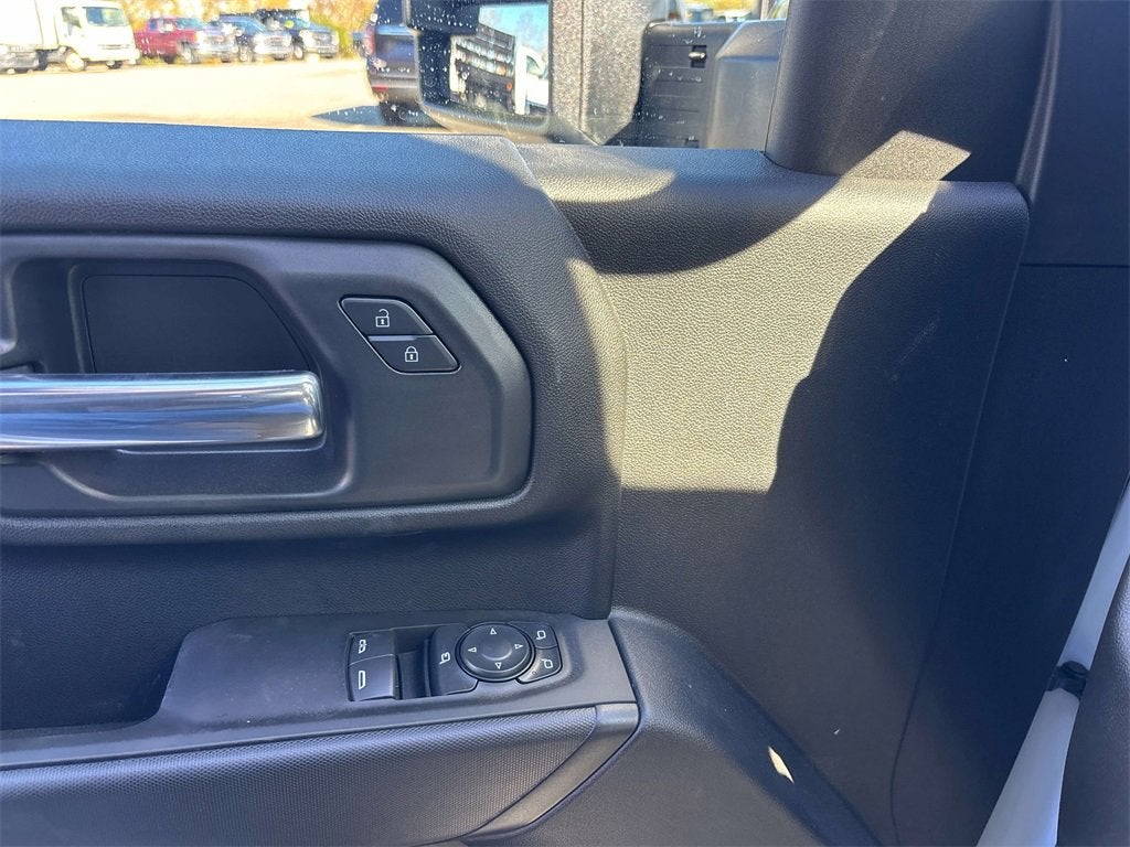 2026 GMC Sierra 3500 HD Chassis Cab Pro