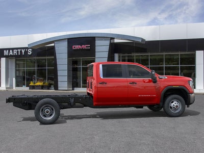 2025 GMC Sierra 3500 HD Chassis Cab Pro