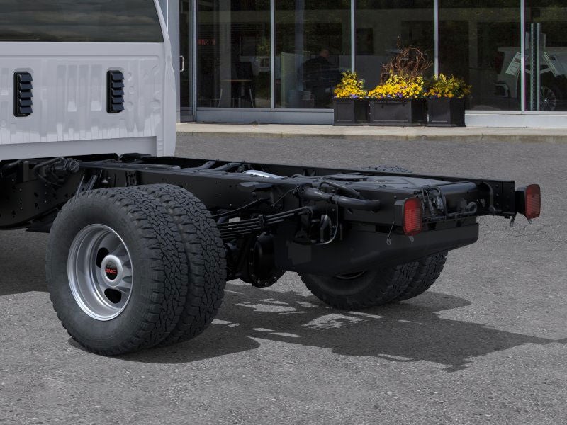 2025 GMC Sierra 3500 HD Chassis Cab Pro