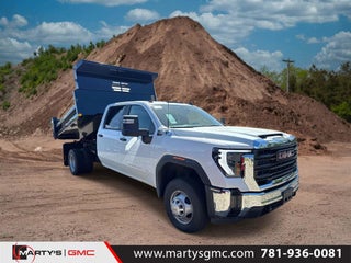 2025 GMC Sierra 3500 HD Chassis Cab Pro