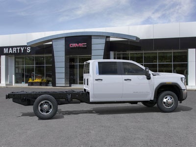 2026 GMC Sierra 3500 HD Chassis Cab Pro