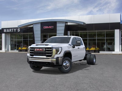 2026 GMC Sierra 3500 HD Chassis Cab Pro