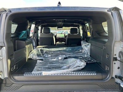 2024 GMC HUMMER EV SUV 2X