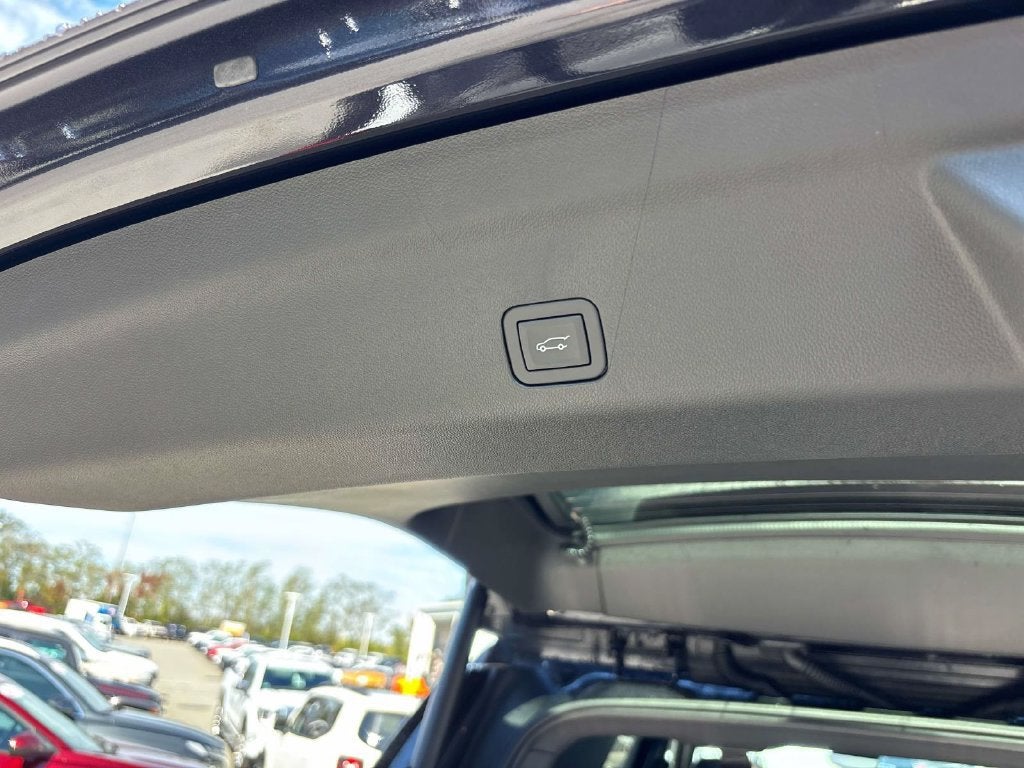 2027 GMC Yukon AT4