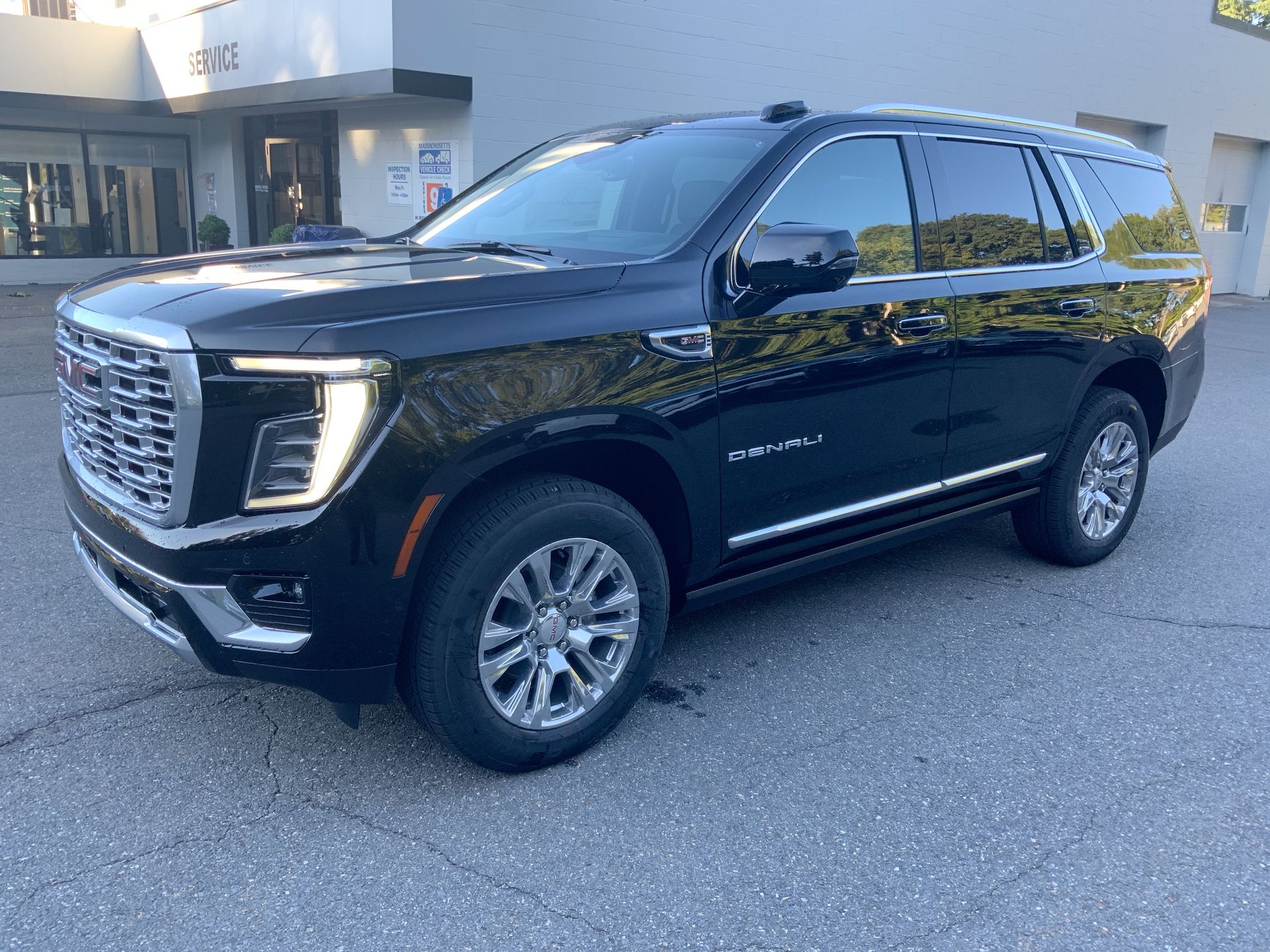2027 GMC Yukon Denali