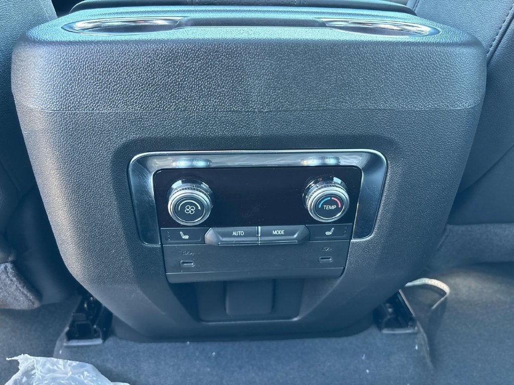 2027 GMC Yukon XL AT4