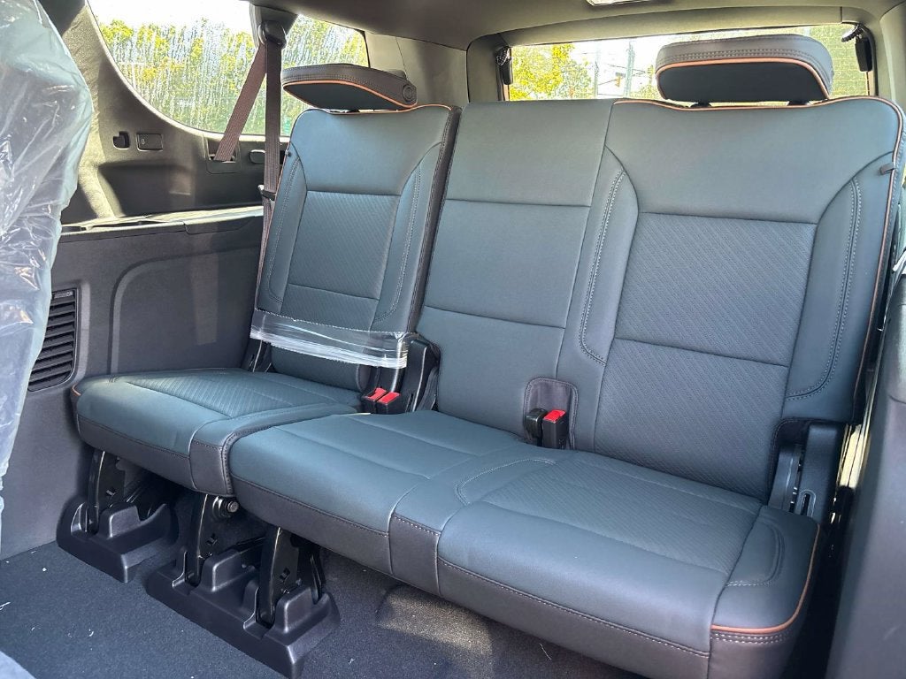 2027 GMC Yukon XL AT4