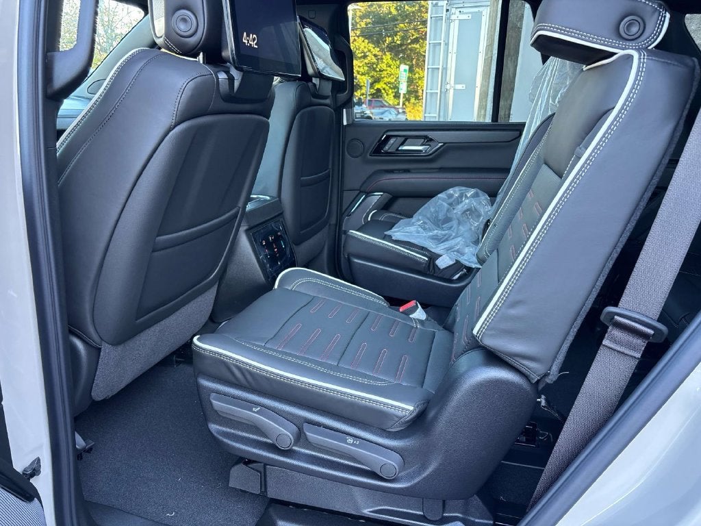 2027 GMC Yukon AT4 Ultimate