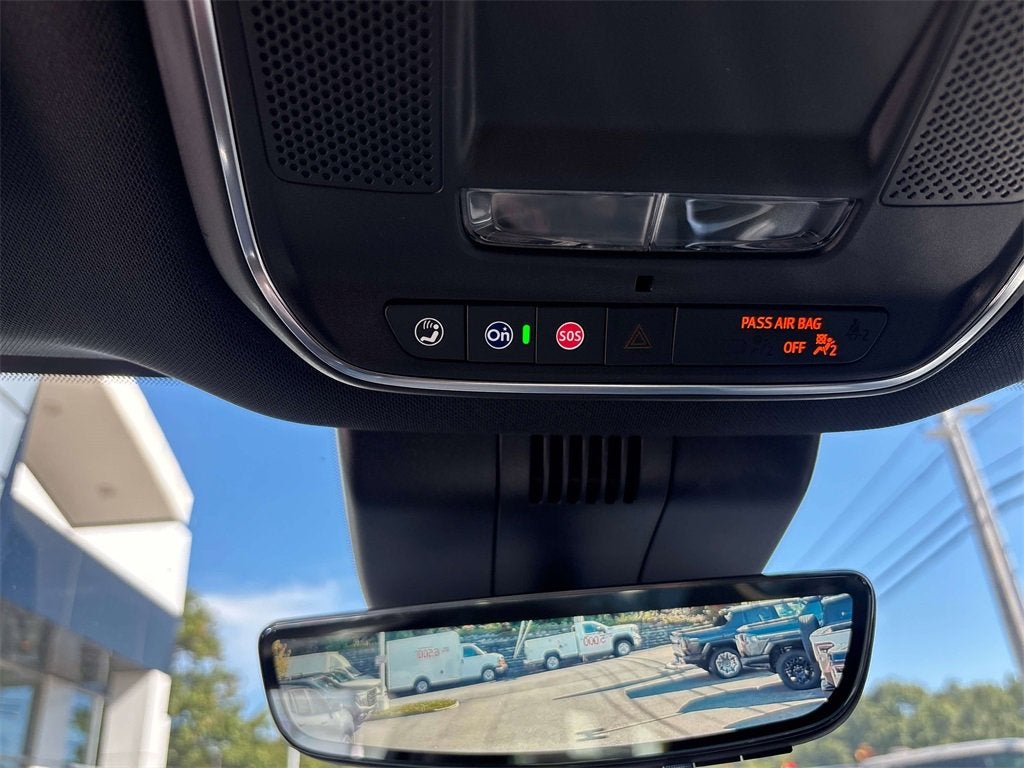 2024 GMC Sierra EV Denali Edition 1