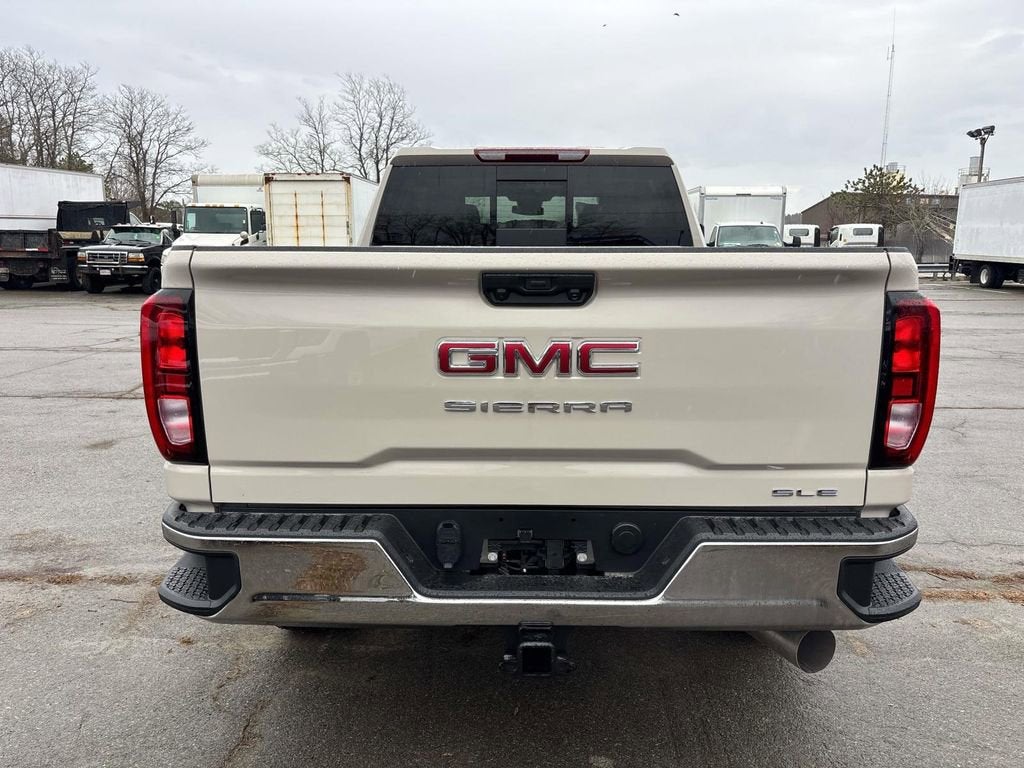 2026 GMC Sierra 2500 HD SLE