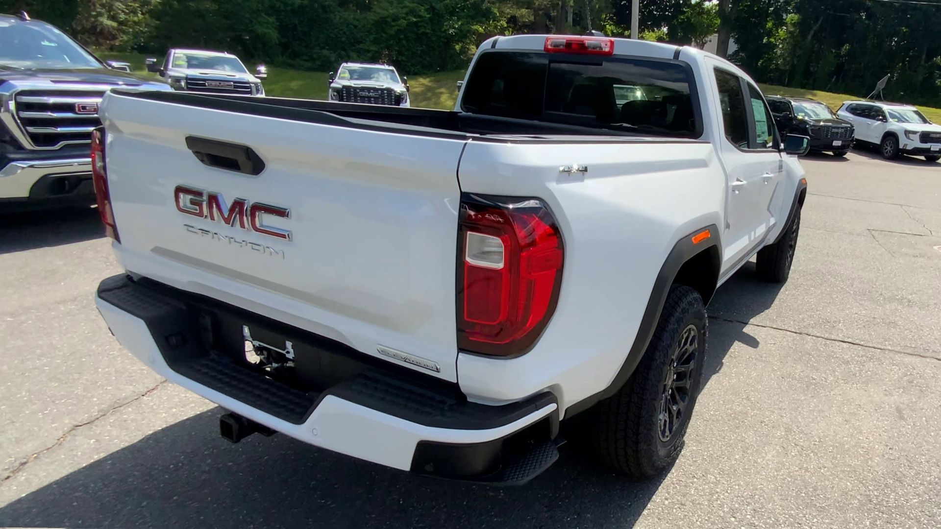 2026 GMC Canyon Elevation