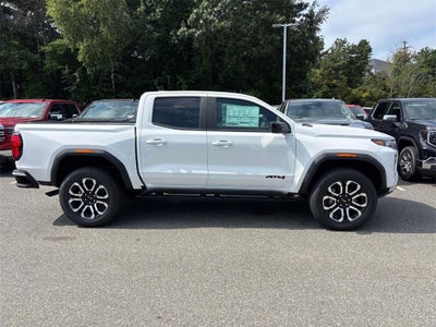 2025 GMC Canyon AT4
