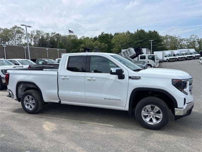 2025 GMC Sierra 1500 SLE