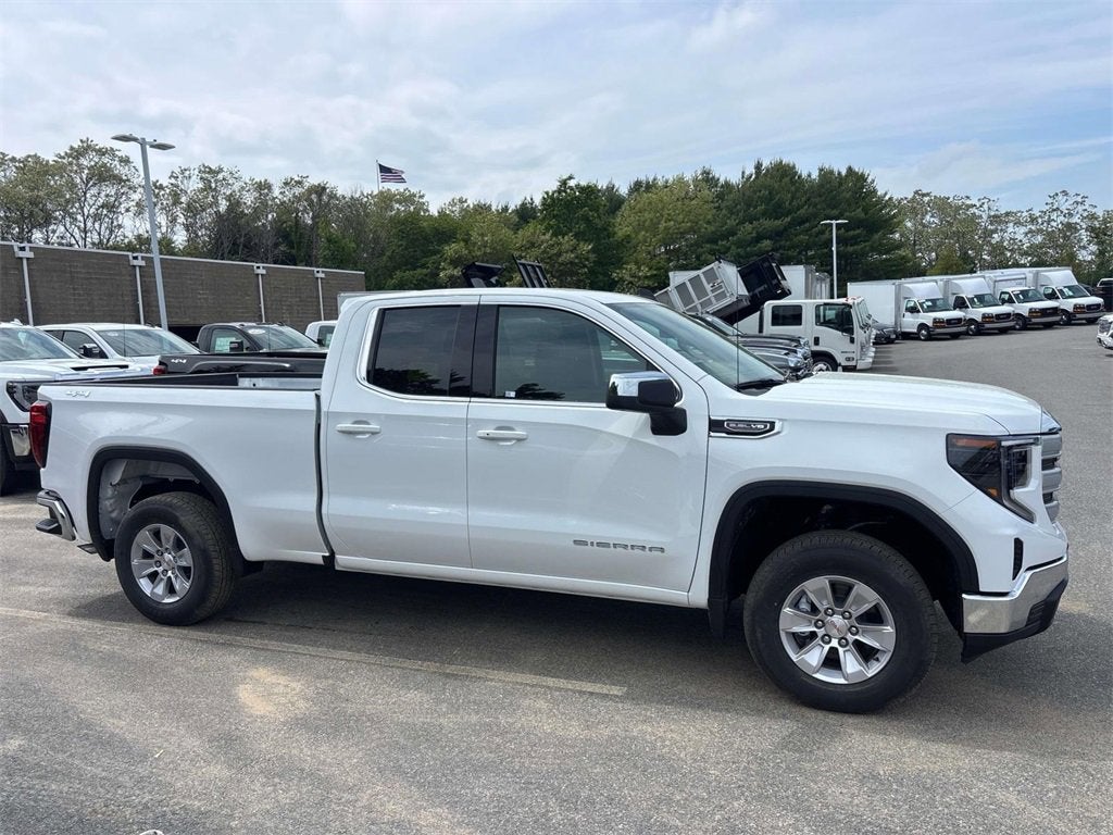 2025 GMC Sierra 1500 SLE