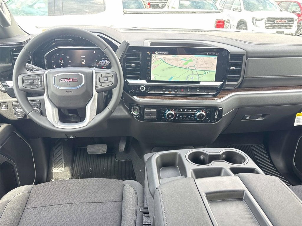 2025 GMC Sierra 1500 SLE