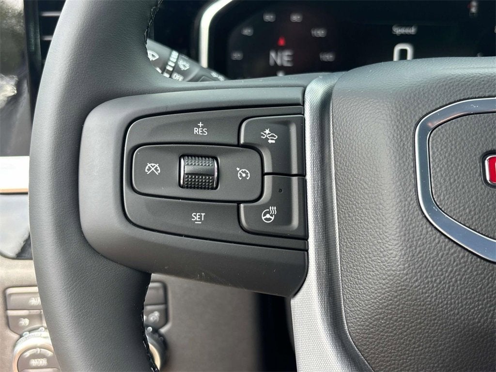 2025 GMC Sierra 1500 SLE