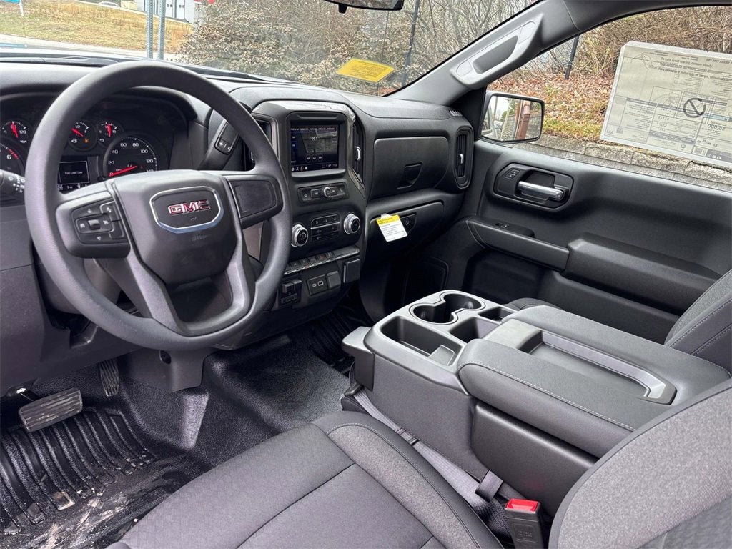 2025 GMC Sierra 1500 Pro