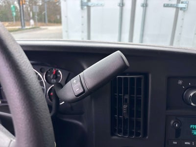 2026 GMC Savana Cutaway 3500 1WT