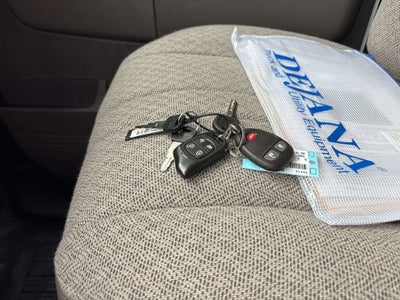 2026 GMC Savana Cutaway 3500 1WT