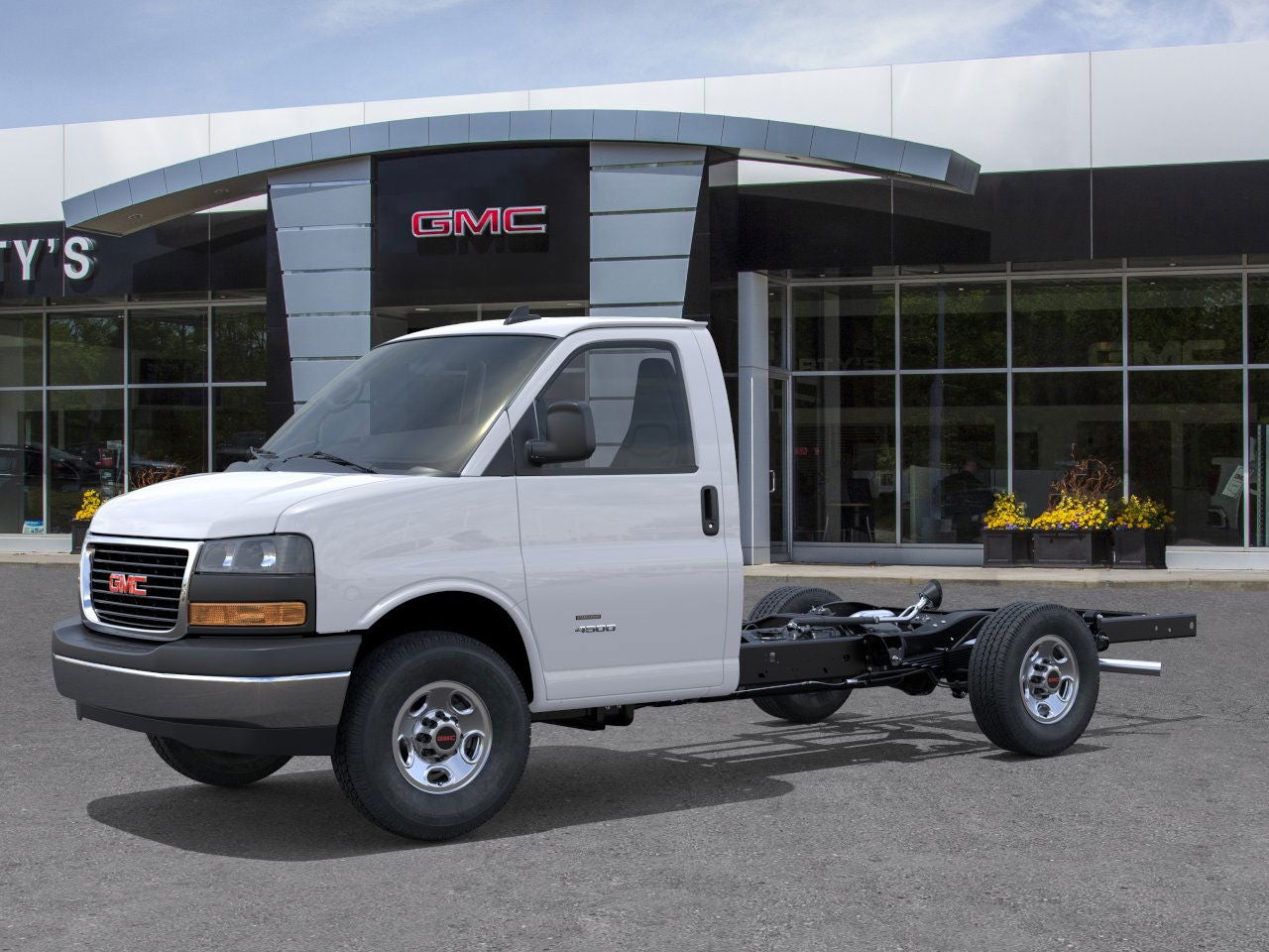 2026 GMC Savana Cutaway 3500 1WT