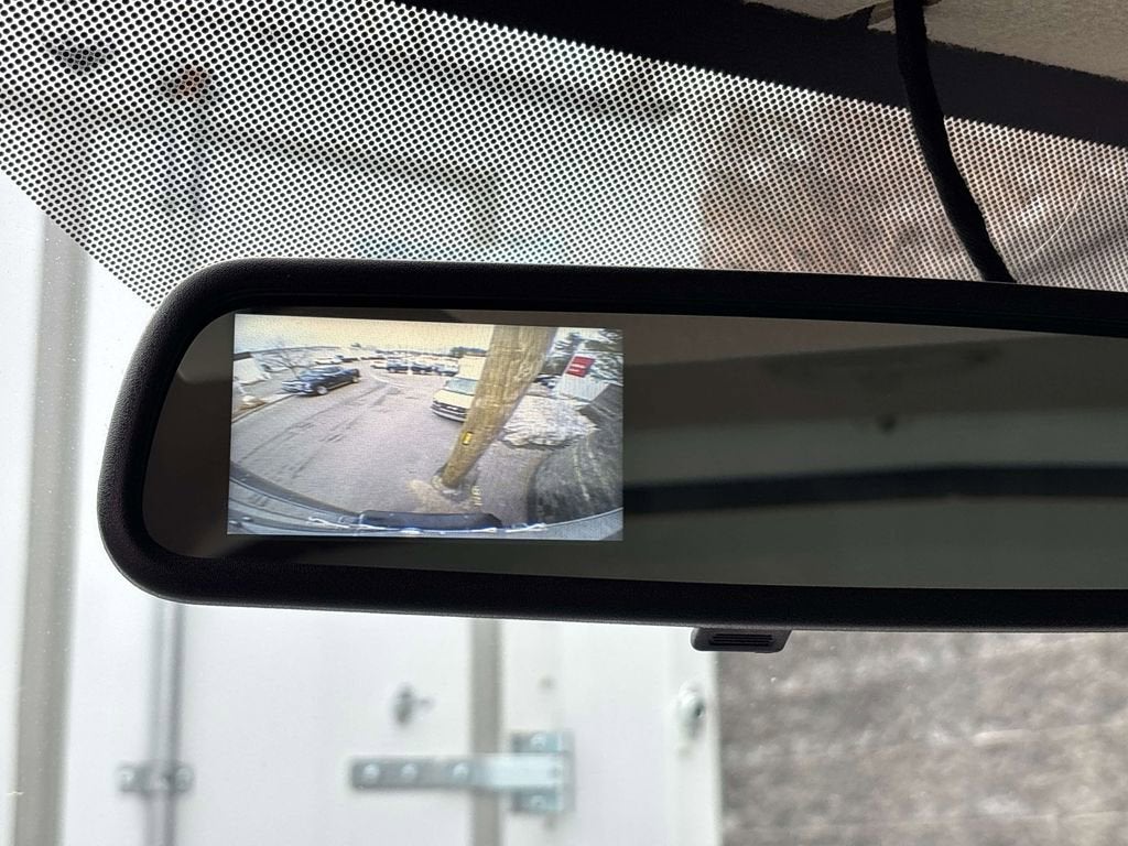 2026 GMC Savana Cutaway 3500 1WT