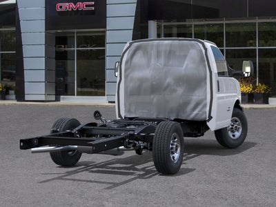 2026 GMC Savana Cutaway 3500 1WT