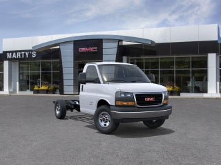 2026 GMC Savana Cutaway 3500 1WT