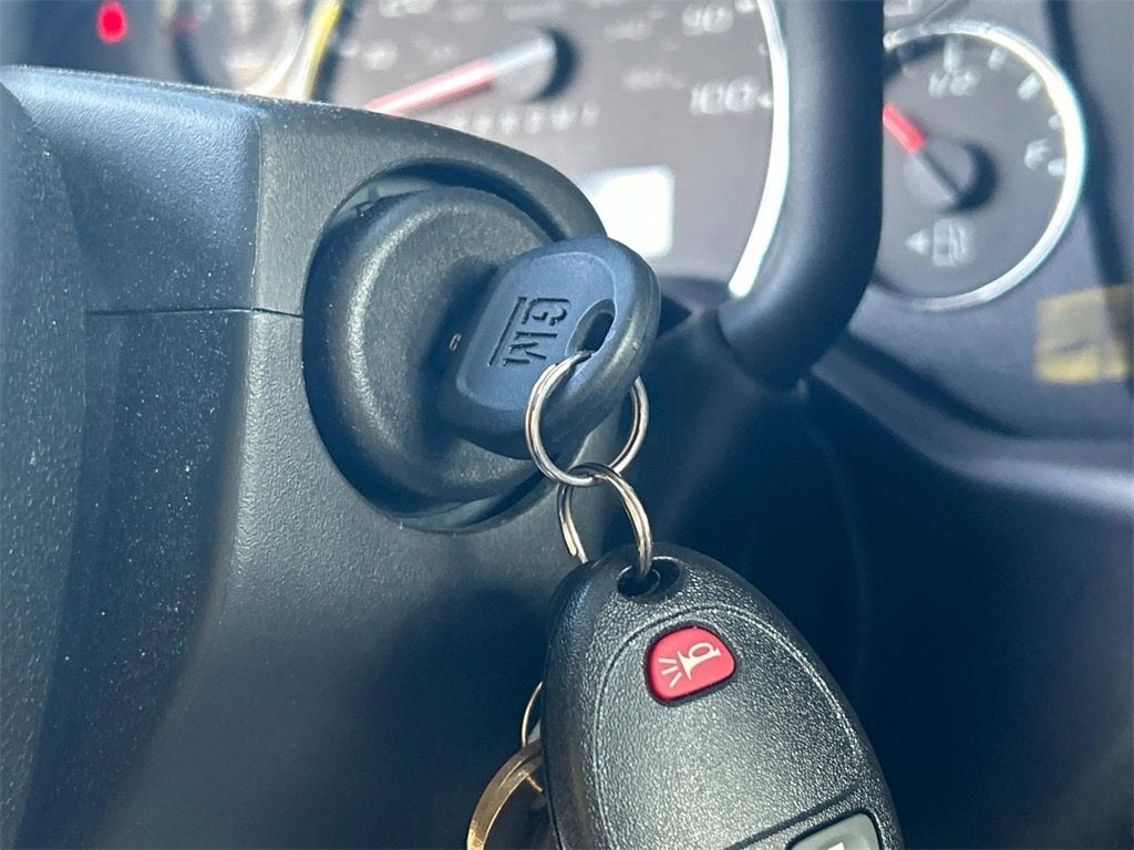 2025 GMC Savana Cutaway 3500 1WT