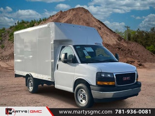 2025 GMC Savana Cutaway 3500 1WT
