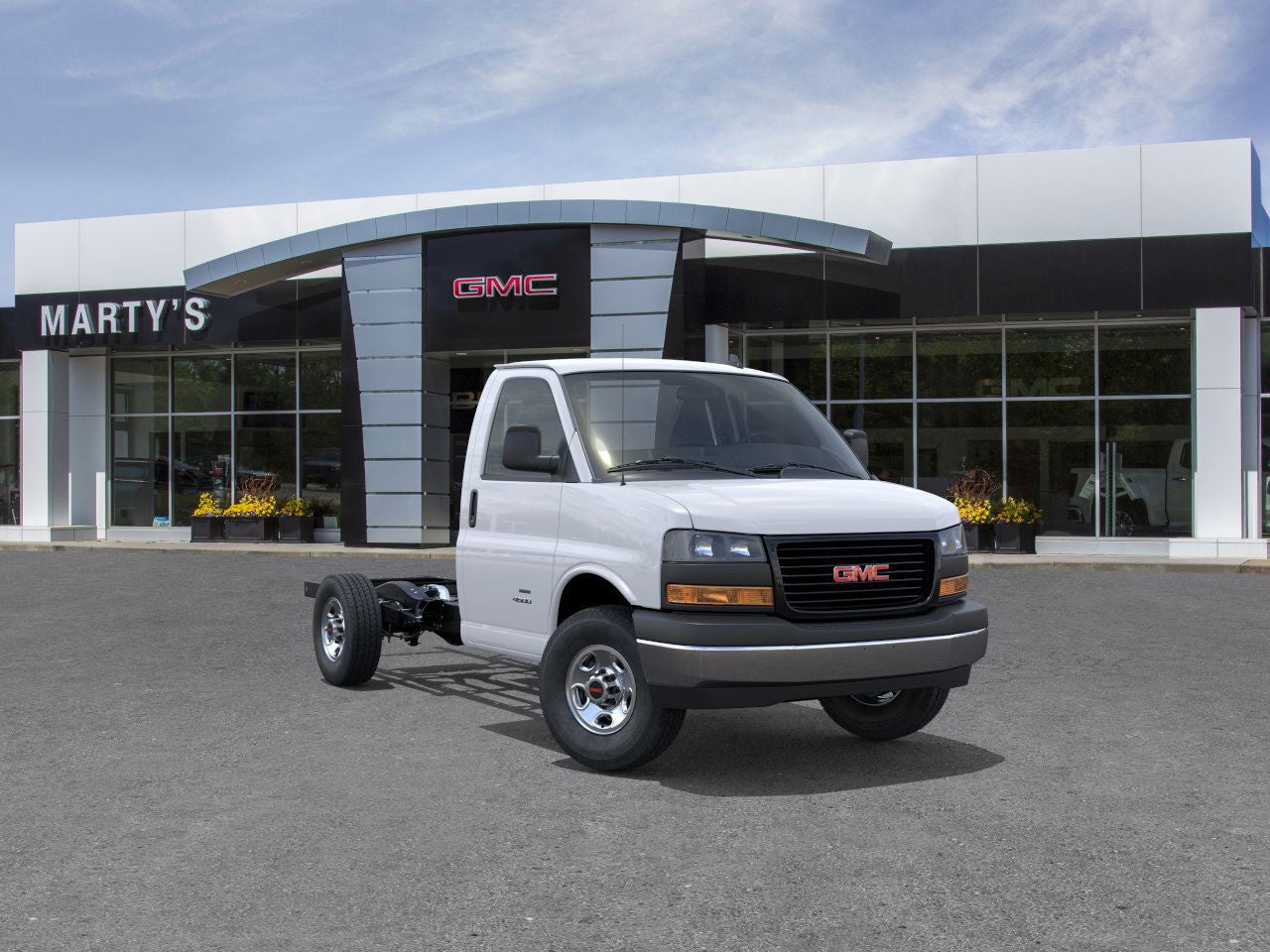 2025 GMC Savana Cutaway 3500 1WT