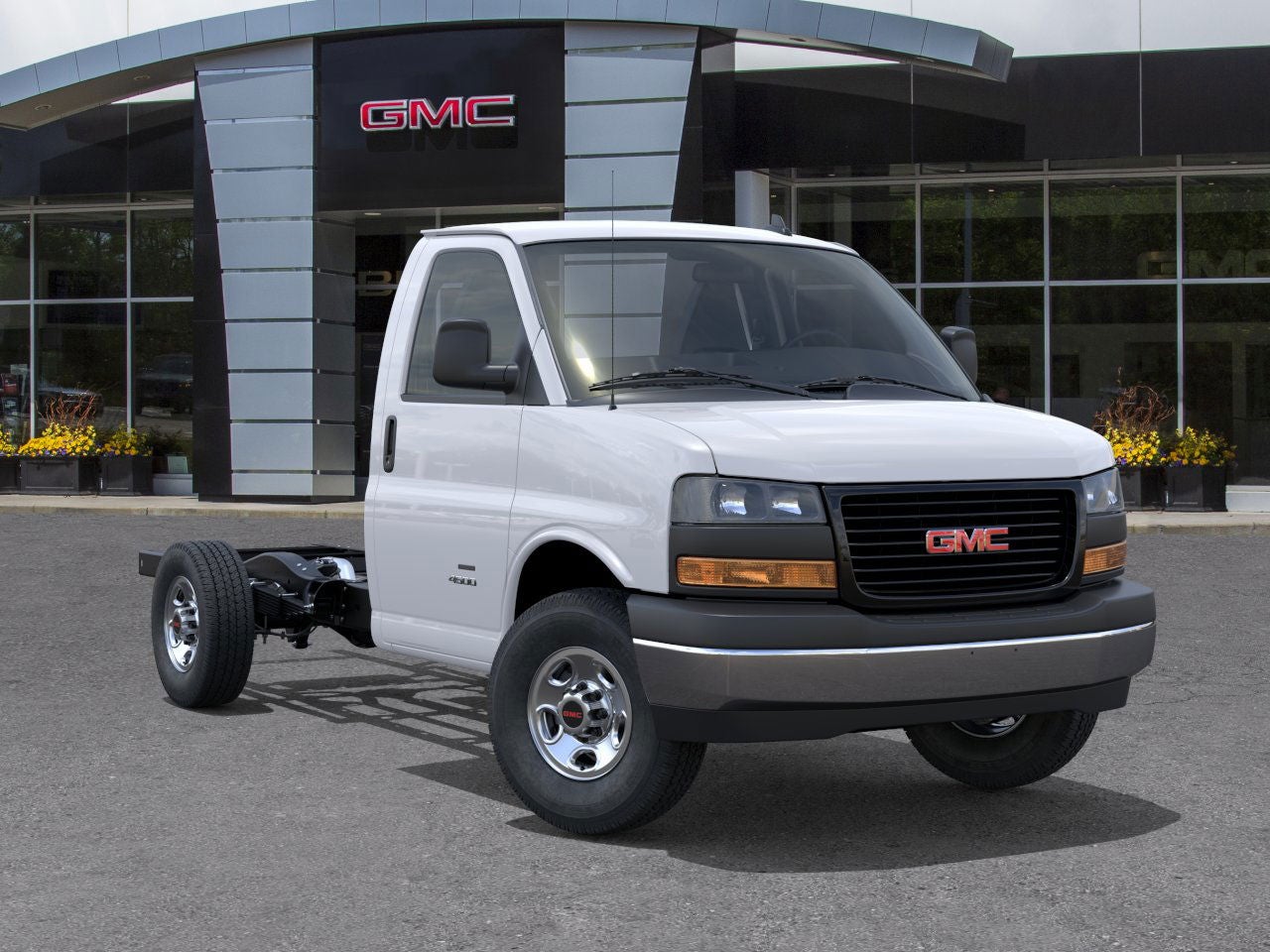 2025 GMC Savana Cutaway 3500 1WT