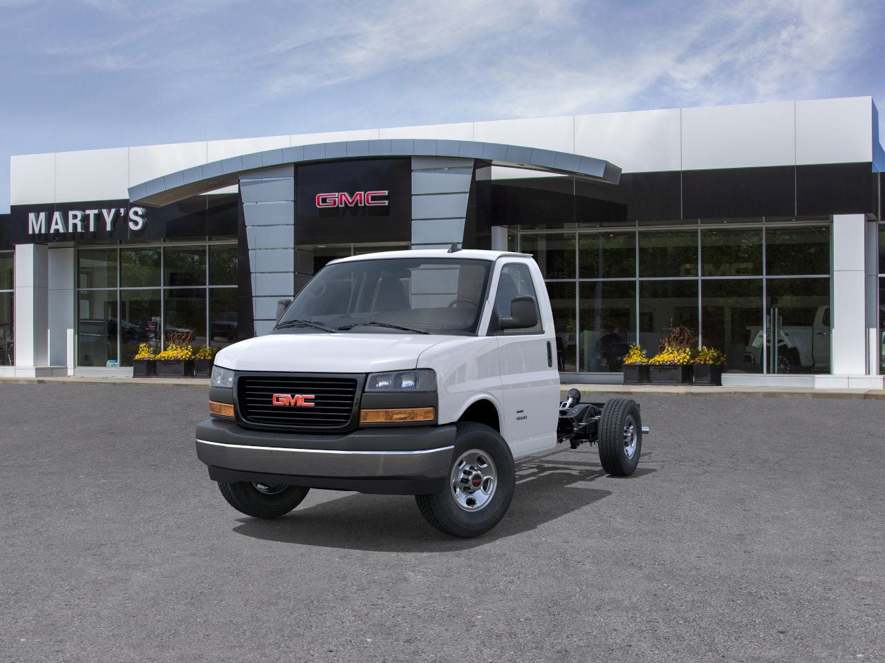 2025 GMC Savana Cutaway 3500 1WT