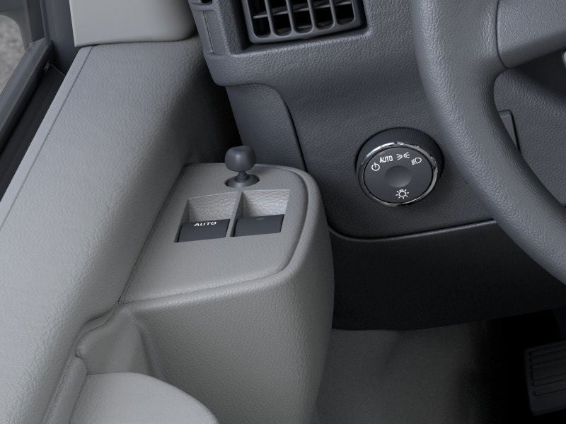 2025 GMC Savana Cutaway 3500 1WT