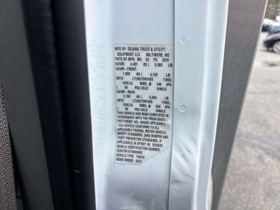 2026 GMC Savana Cutaway 3500 1WT