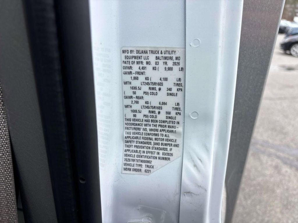 2026 GMC Savana Cutaway 3500 1WT