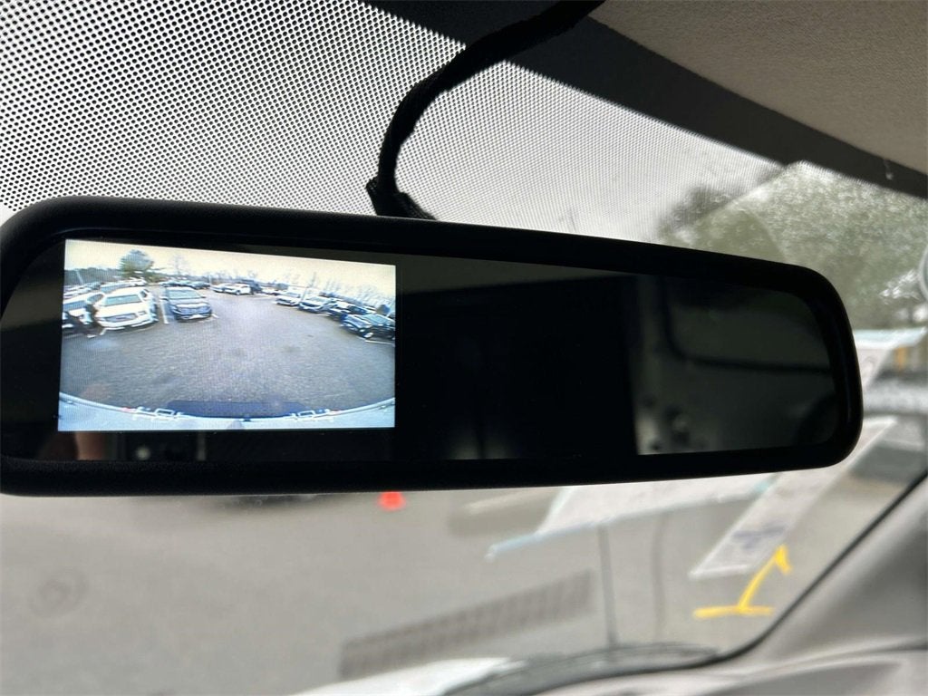 2024 GMC Savana Cutaway 3500 1WT