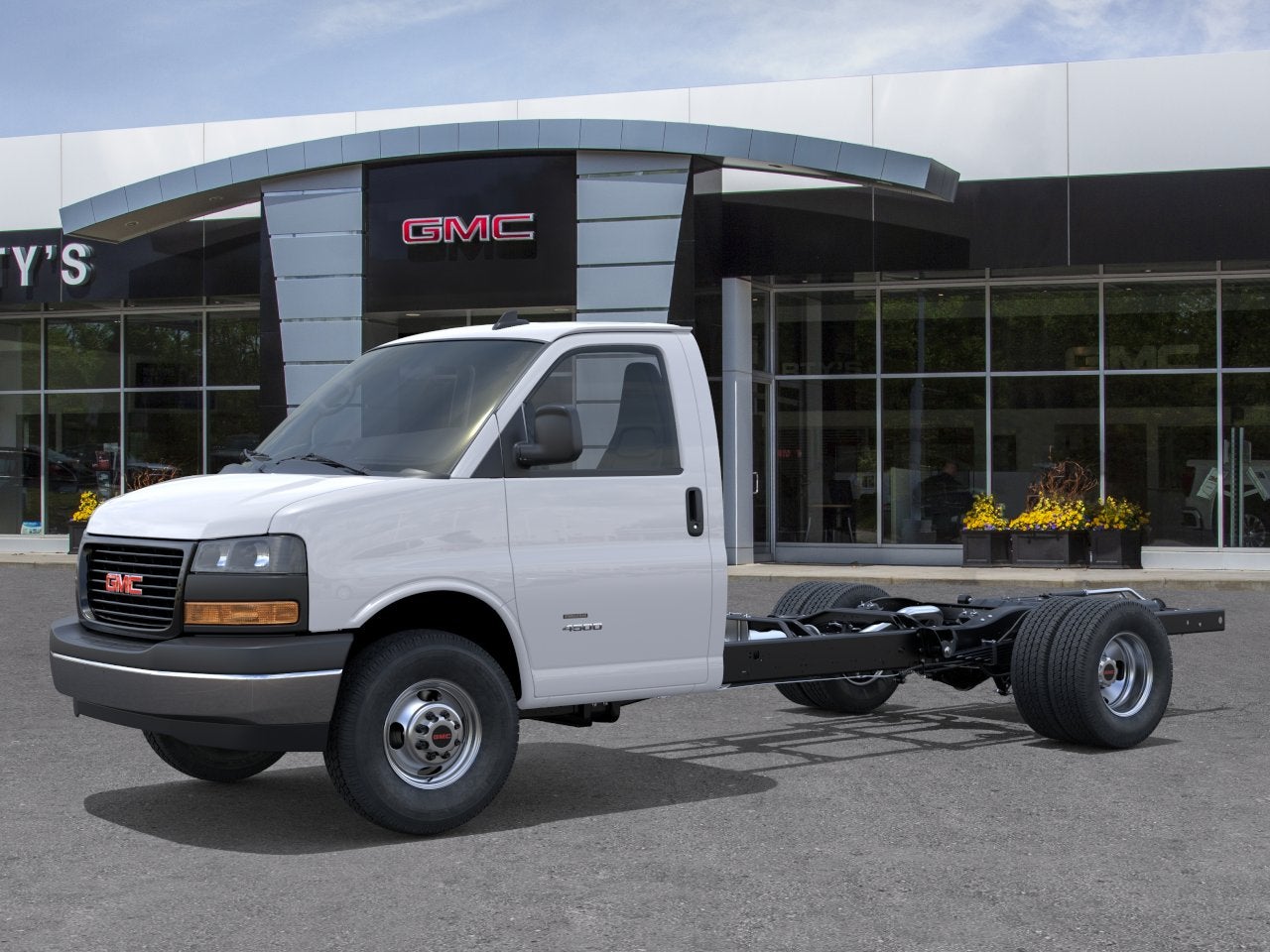 2026 GMC Savana Cutaway 3500 1WT