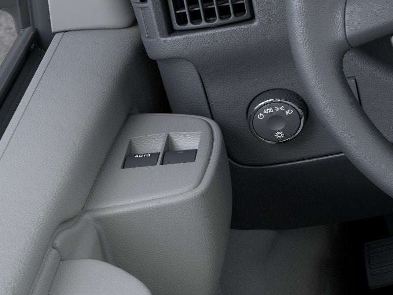 2026 GMC Savana Cutaway 3500 1WT